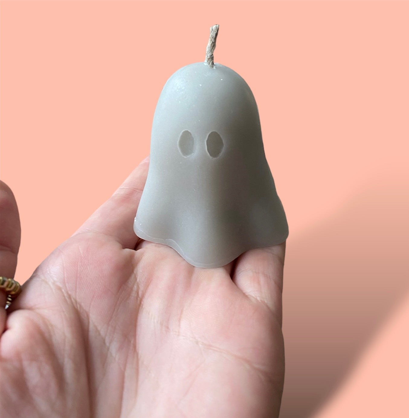 the ghostie candle