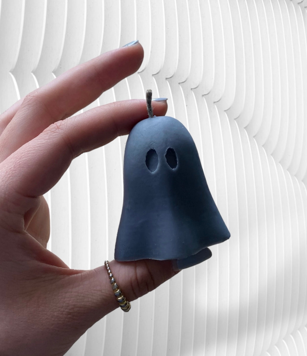 the ghostie candle